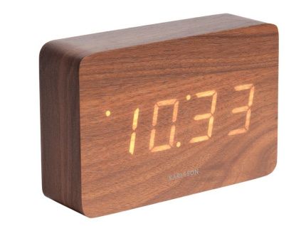 Hnědý dřevěný budík Level II. s oranžovým LED displejem