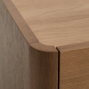 Dubový TV stolek Kave Home Arelida 200 x 40 cm -fv-interier-25